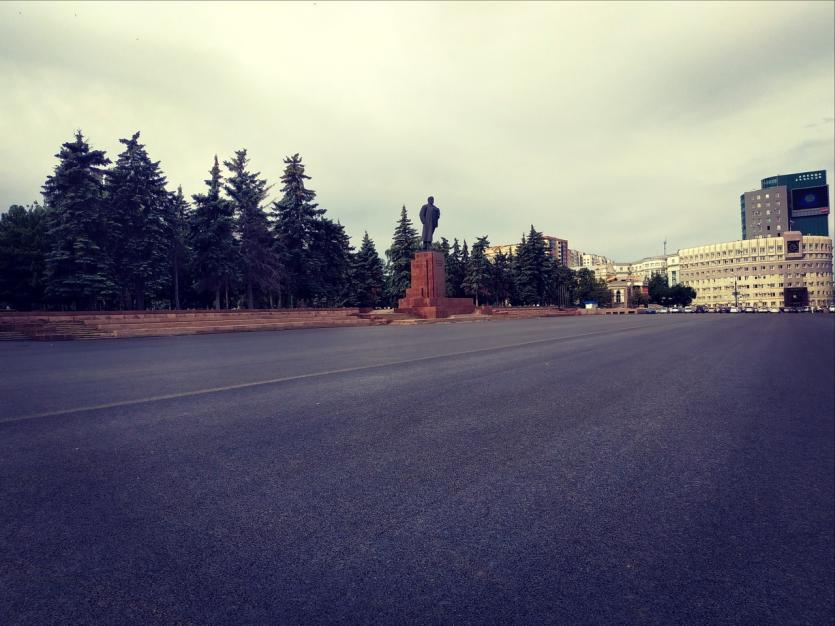 Фото Площадь Революции в Челябинске «закатали» в новый асфальт