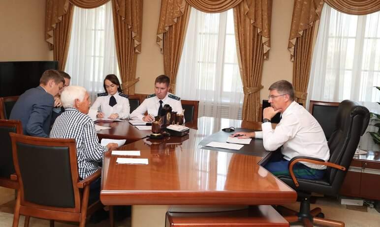 Фото Прокуратура обязала аэропорт Магнитогорска купить амбулифт для пассажиров с инвалидностью