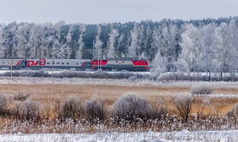 Фото ЮУЖД назначает дополнительные поезда в новогодние каникулы из Челябинска в Москву