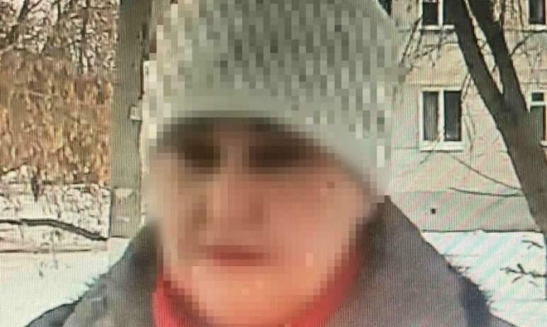 Фото Мошенница из Аши под видом соседки занимала у пенсионерок деньги, оставляя в залог банки с медом