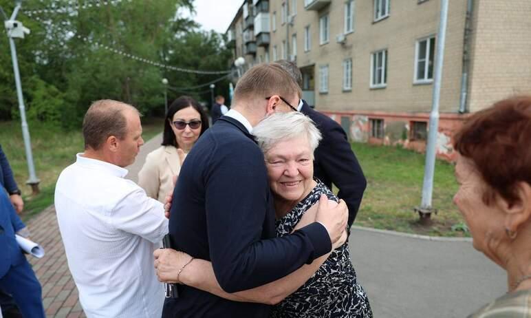 Фото Текслер: Ленинский район Челябинска станет замечательным местом для жизни, работы и отдыха