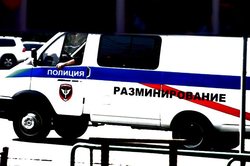 Фото Из-за анонимных звонков эвакуируют Москву и Волгоград