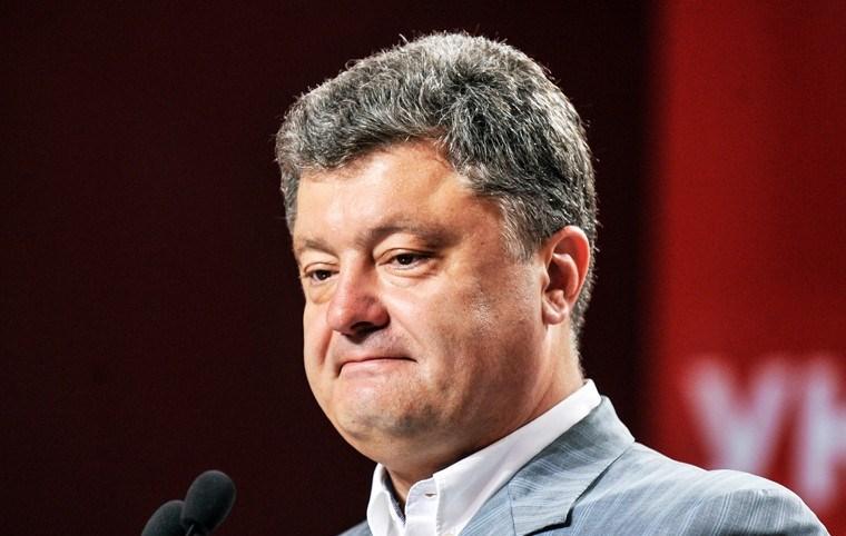 Фото Порошенко заявил, что лидеры ДНР и ЛНР будут отвечать по закону