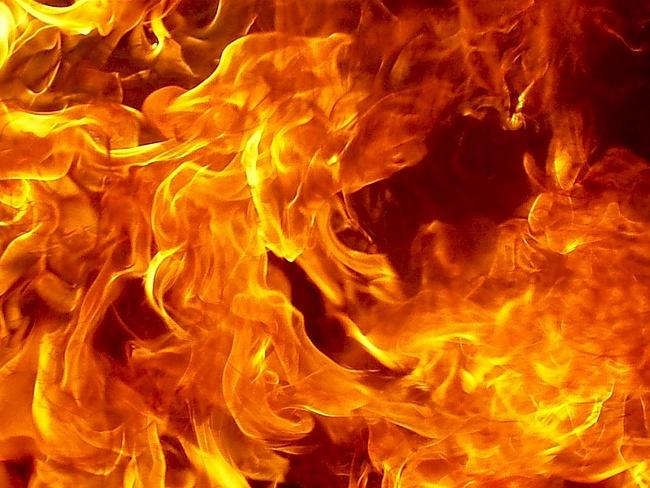 Фото Пожар унес жизни двоих южноуральцев