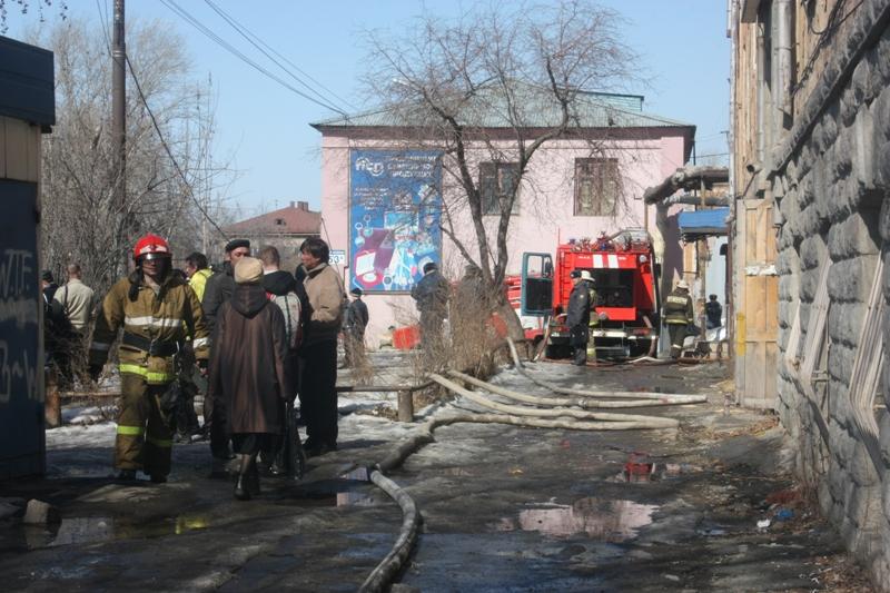 Фото Пожар в центре Челябинска: 13 семей лишились крова