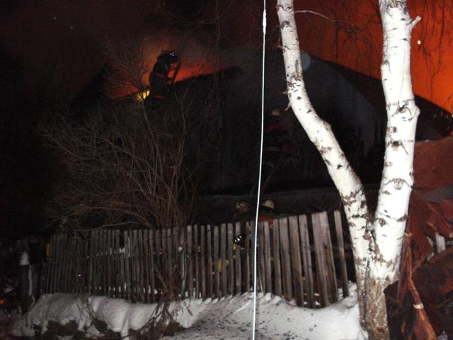 Фото Страшный пожар в Карталинском районе - погибли муж, жена и трое маленьких детей