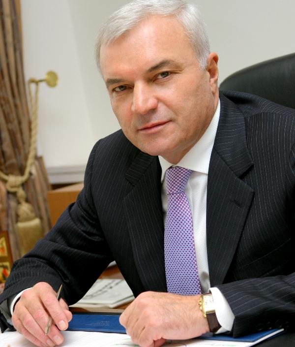 Фото Виктор Рашников поздравил моряков Северного флота