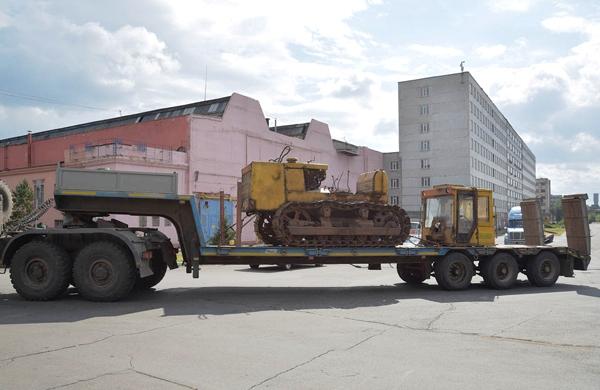 Фото ЧТЗ займется промышленным восстановлением антикварных тракторов по программе рециклинга