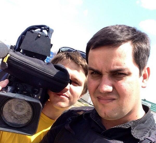 Фото В журналистов на Украине опять стреляют – под обстрел попала съемочная группа телеканала РЕН ТВ