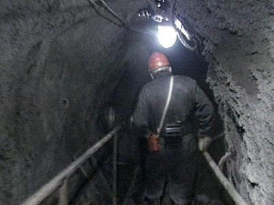 Фото Работник на Узельгинском руднике не успел спастись во время обвала