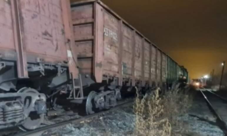Фото В Челябинске выясняют обстоятельства схода железнодорожных вагонов