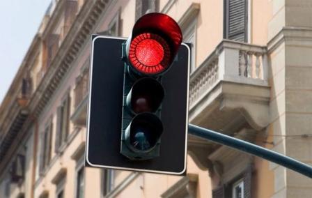 Фото В Челябинске организация движения не поспевает за дорожной революцией