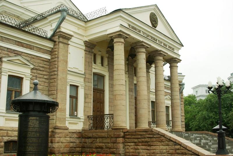 Фото Театральное «Колесо» докатилось и до Челябинска