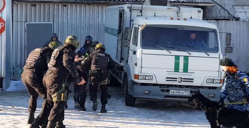 Фото В Челябинской области успешно прошли контртеррористические учения «Метель-2017»