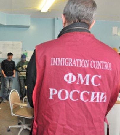 Фото Расходы по депортации нелегальных мигрантов могут переложить на их работодателей