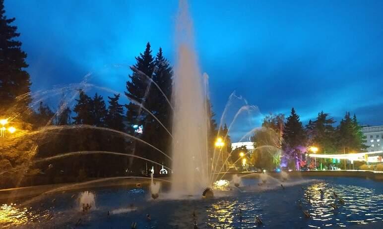 Фото Главный фонтан Челябинска на этой неделе начнут «оживлять» после зимы