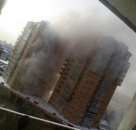 Фото Мистика: пожар на Чичерина начался на застекленном балконе – в квартире, в которой никого не было