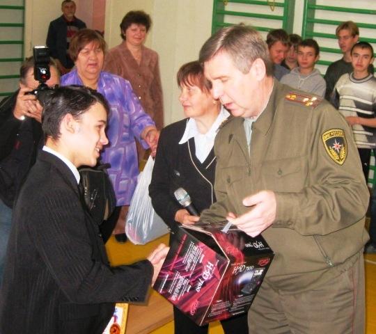 Фото «Плакаты 01» учащегося челябинской школы-интерната признаны лучшими в России