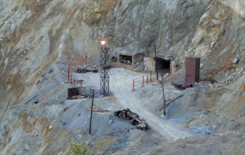 Фото Медный форс-минор. В Нагайбакском районе закрывают рудник