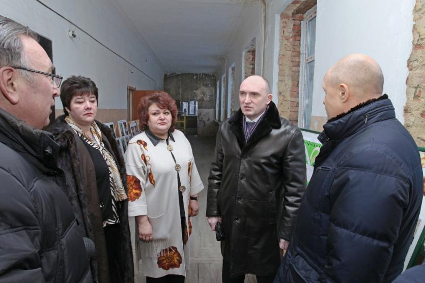 Фото Дубровский посетовал, что мало детей в Челябинске посещают центры творчества