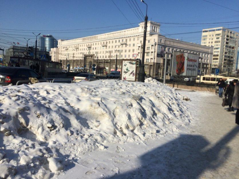 Фото Борис Дубровский: Снег надо убирать вовремя