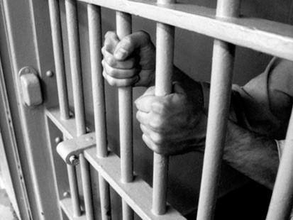 Фото В Челябинске осужденный к 20-ти годам убийца напал на сотрудника исправительного учреждения