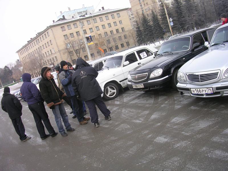 Фото Сегодня автомобилисты Челябинска выступили против прекращения производства "Волги"