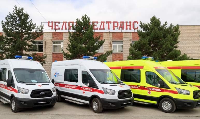 Фото Челябинские медики получили новые скорые с передовым оборудованием