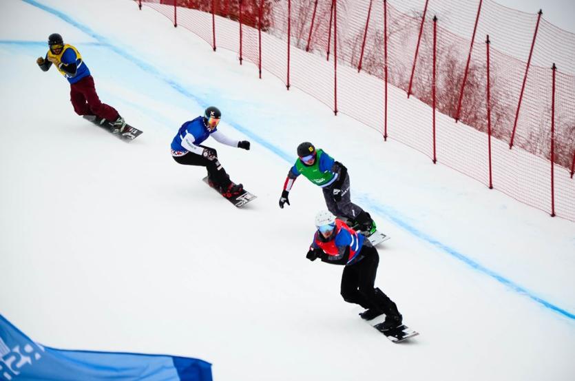 Фото В «Солнечной долине» определены победители Кубка Европы по сноуборд-кроссу