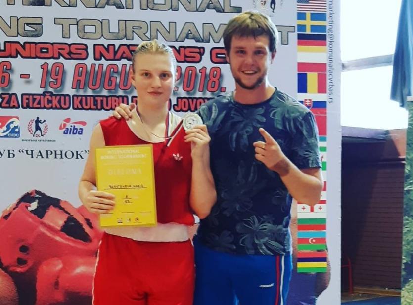 Фото Юниорка Мария Берсенева из Златоуста завоевала «золото» в международном турнире по боксу