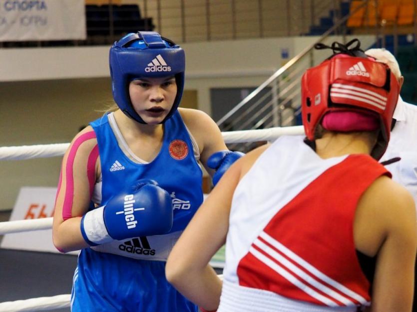 Фото Женская сборная Челябинской области по боксу блеснула в столице Югры