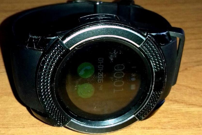 Фото В колонию Копейска пытались пронести смарт-часы с функцией сотового телефона