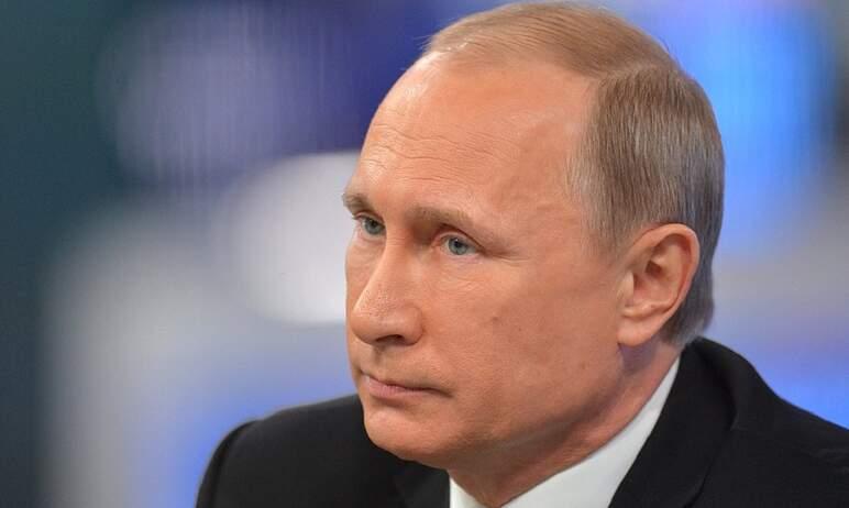 Фото Путин поручил нарастить темпы вакцинации и предоставлять два отгула привитым