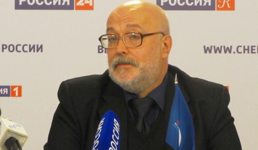 Фото В «надругательстве» над полицейским авто силовики видят нарушение, а челябинская епархия – тенденцию