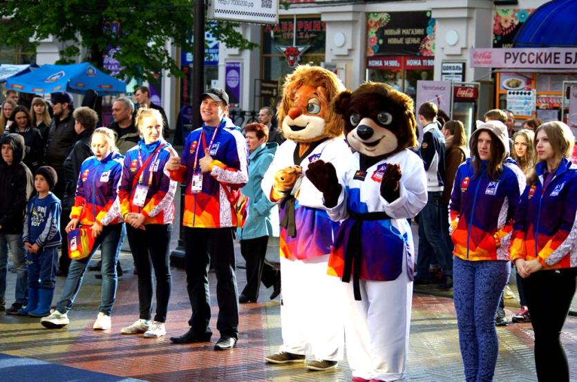 Фото Шестой день чемпионата мира по тхэквондо в Челябинске принес сборной России еще одну медаль