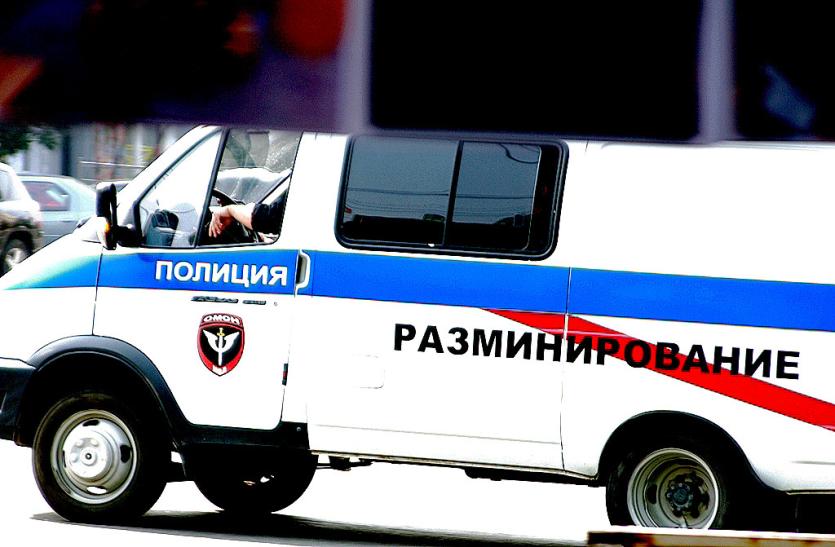 Фото Сотрудников аппарата правительства и губернатора Челябинской области эвакуировали