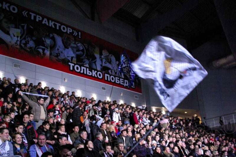 Фото «Трактор» сократил разрыв в серии против «Динамо»