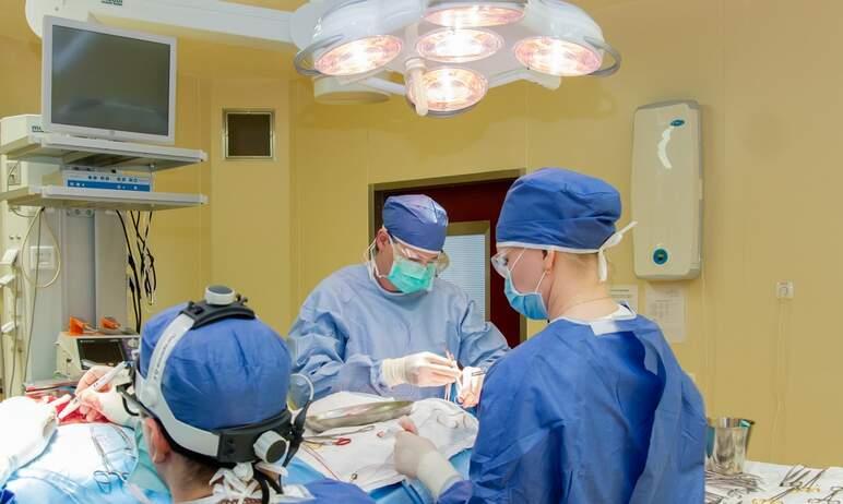 Фото Челябинские кардиохирурги успешно заменили пациенту половину сердца