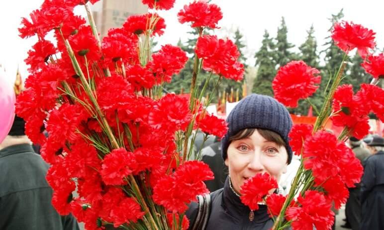 Фото Профсоюзы Челябинской области Первомай отметят Всероссийским автопробегом