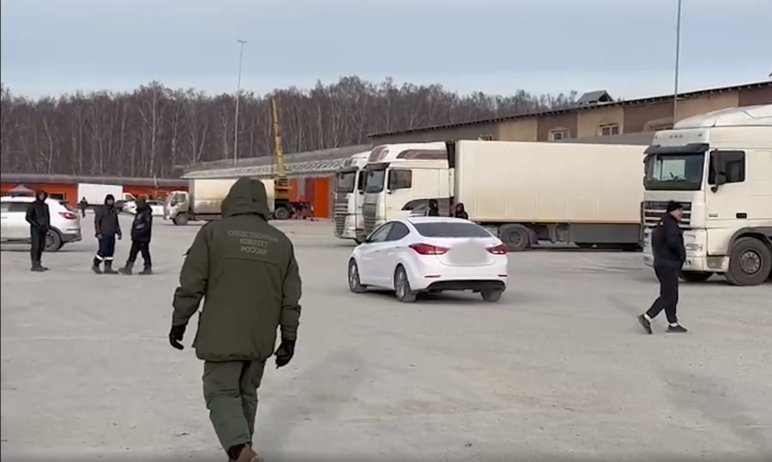 Фото Рынок в Кременкуле: СК возбудил еще два уголовных дела в связи с его незаконной деятельностью