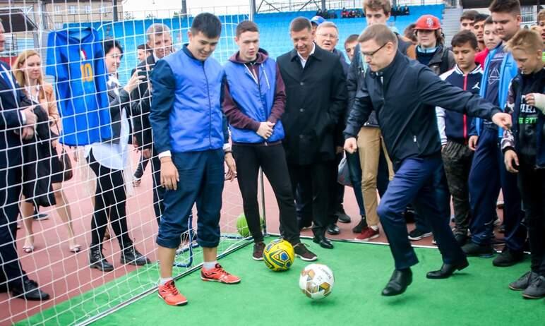 Фото В Челябинской области создают условия для занятий физкультурой и спортом