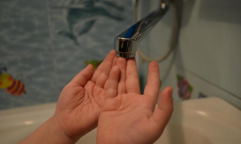 Фото Жители Локомотивного остаются без воды, власти хранят молчание