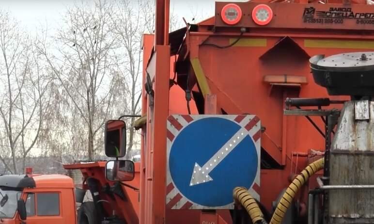 Фото Челябинске проверили готовность к зиме дорожной техники