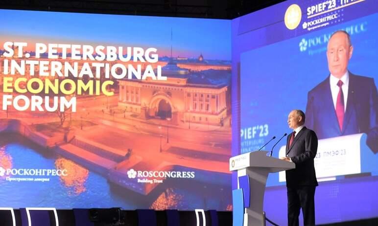 Фото Программная речь президента на ПМЭФ-2023 касалась и Челябинской области