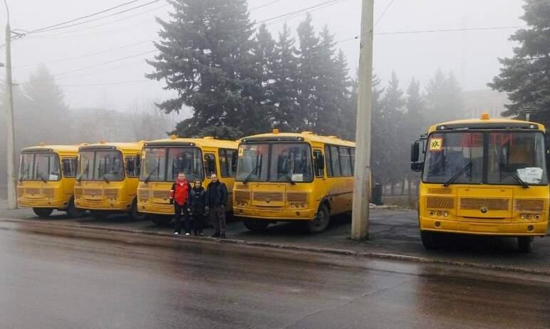 Фото Пять автобусов от Челябинской области получила прифронтовая Ясиноватая