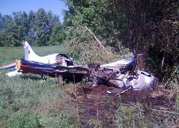 Фото В Челябинске разбился легкомоторный самолет. Пилот погиб