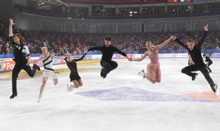 Фото Чемпионат России по фигурному катанию в Челябинске завершился показательными выступлениями
