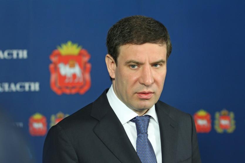 Фото Юревич: Состояние пострадавшей от педофила восьмилетней девочки остается очень тяжелым