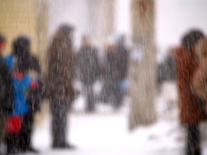 Фото Первую схватку с метелью и снегопадом Магнитогорск выдержал