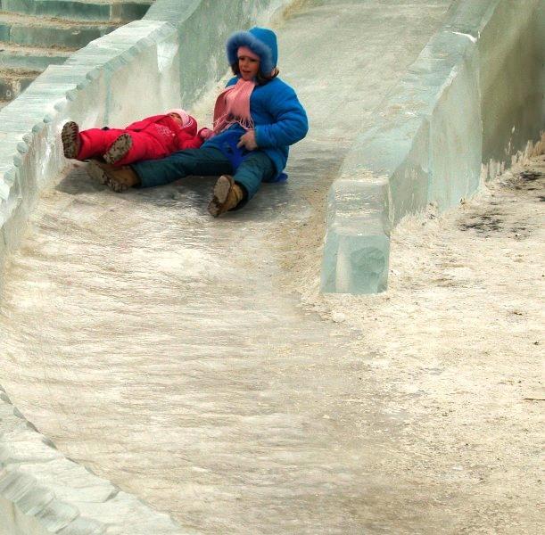 Фото Занятия в большинстве школ области не отменили